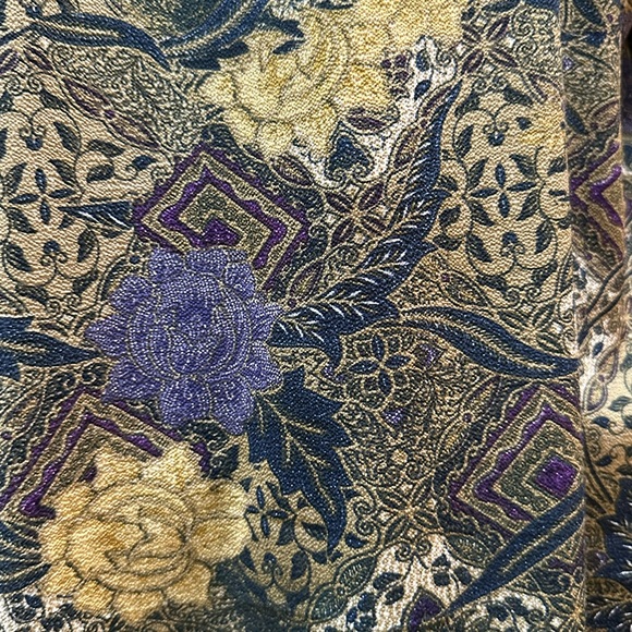 LulaRoe Kimono Large open front beautiful brocade subtle design feminine &breezy - Picture 3 of 5